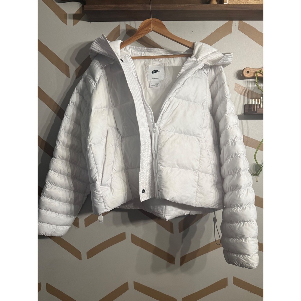 Nike Puffer Coat Women Medium White Therma-FIT‎ Hooded Quilted Jacket